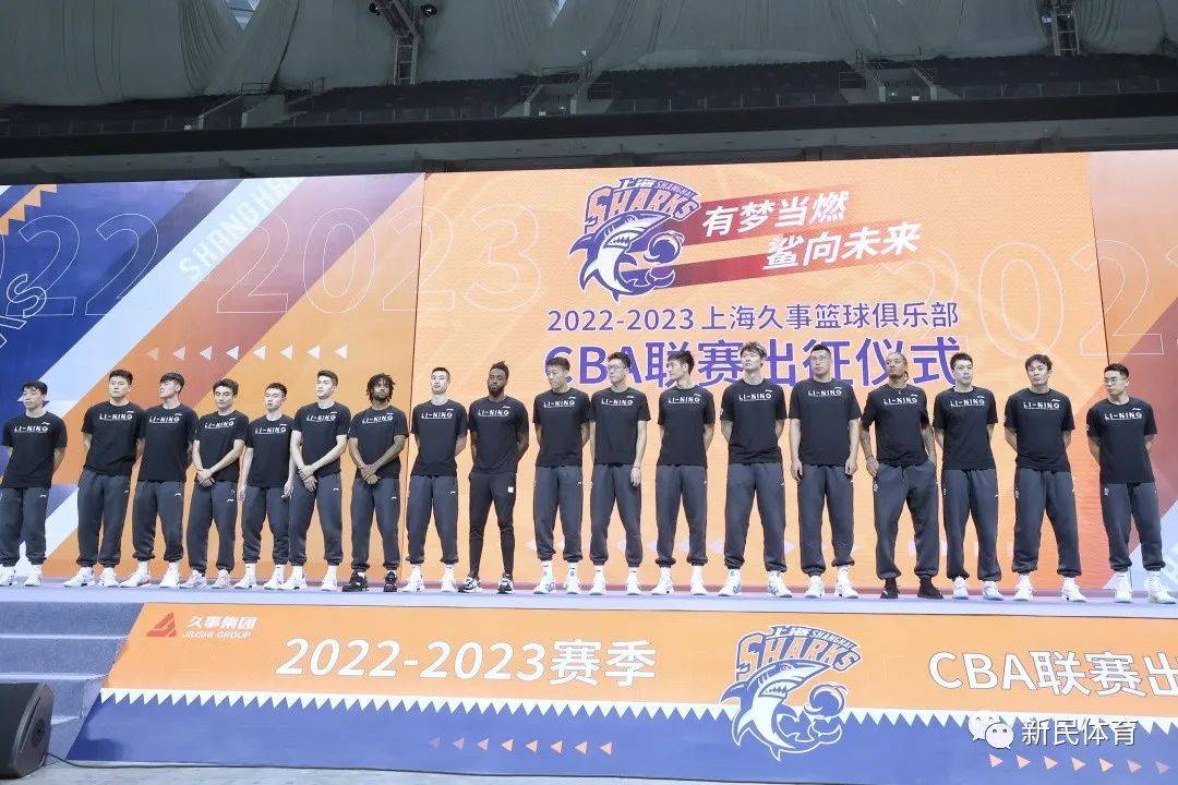 丁俊晖回归首秀大放异彩，费德勒主场球迷高呼名字